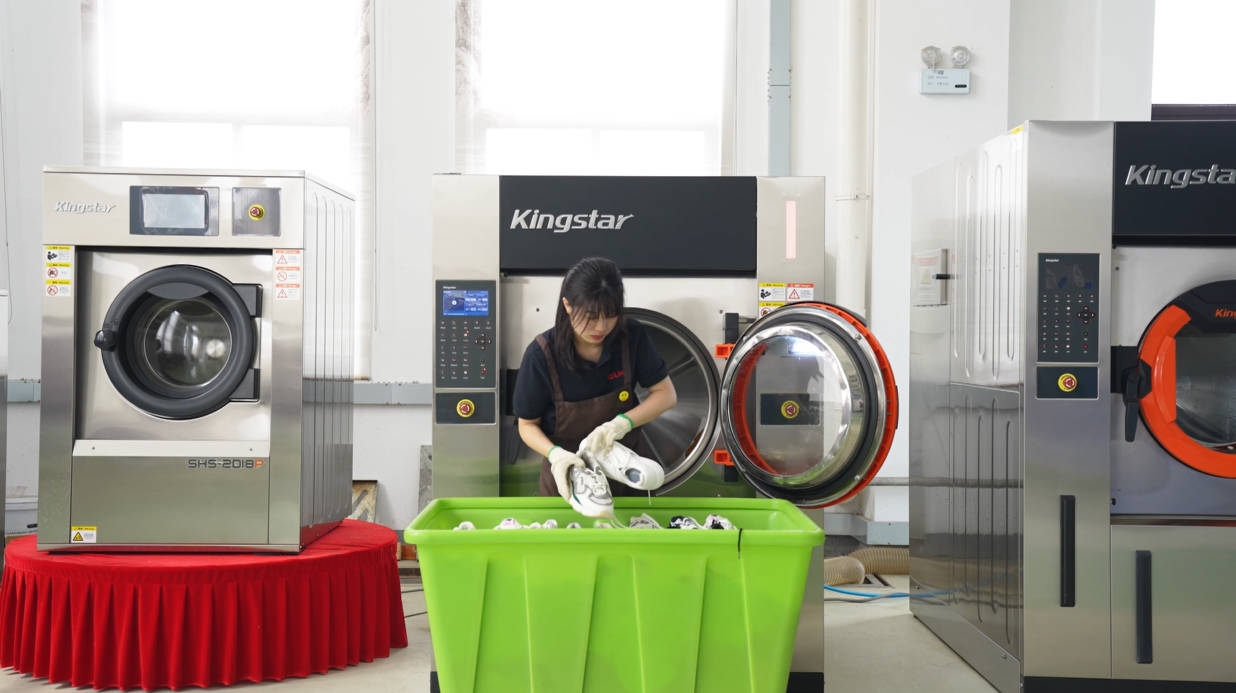 Kingstar-washing-machine in laundry