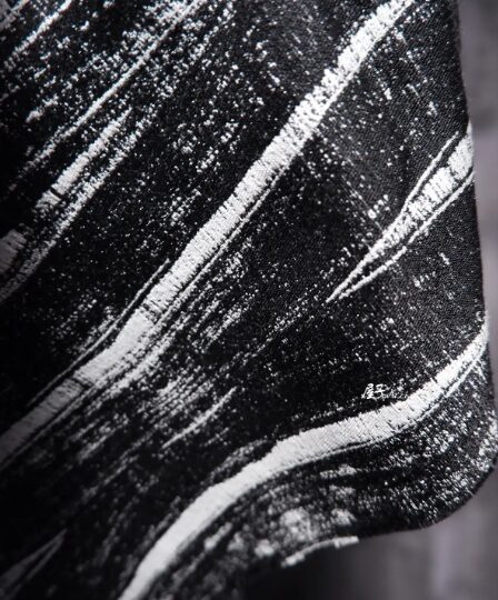 Black-and-White fabric usually see in laundry shops